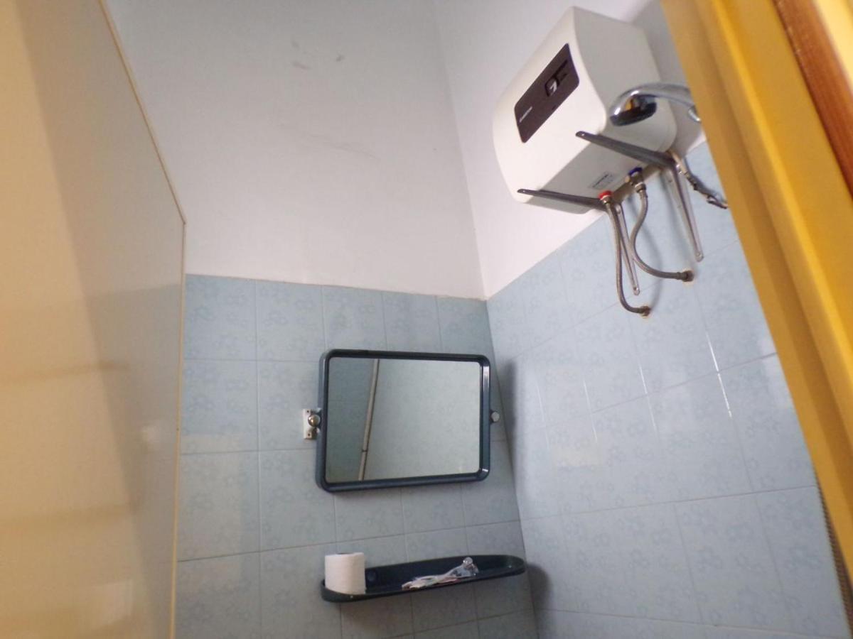 Dimocrata Appartement Phnom-Penh Buitenkant foto